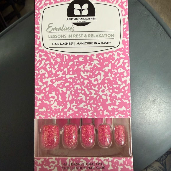 Red Aspen Emaline’s Lessons in Rest and Relation Press-On DASHES NIB - Picture 2 of 4